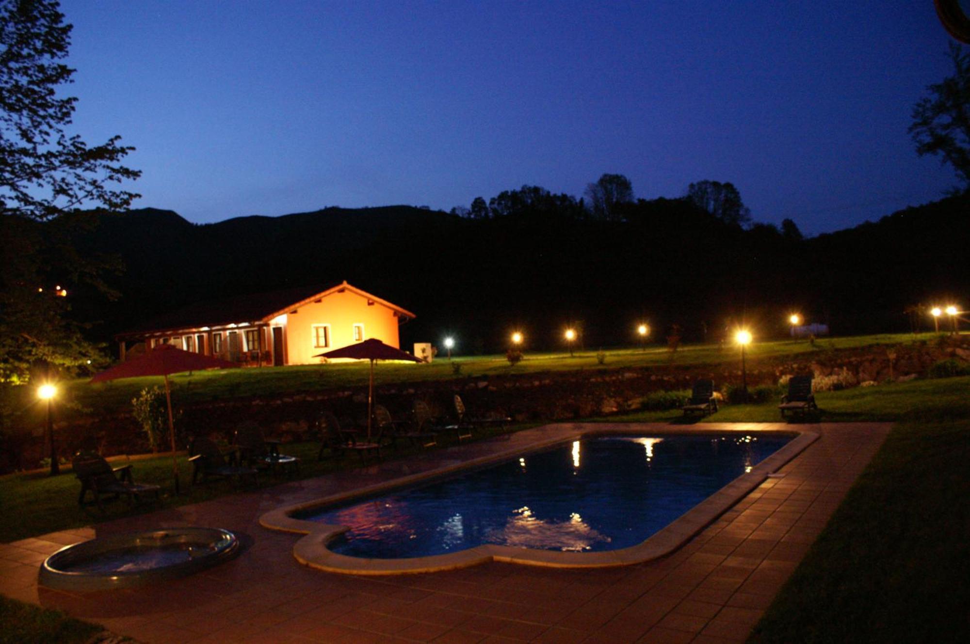 Hotel Rural Casa De Campo Сото де Кангас Екстериор снимка